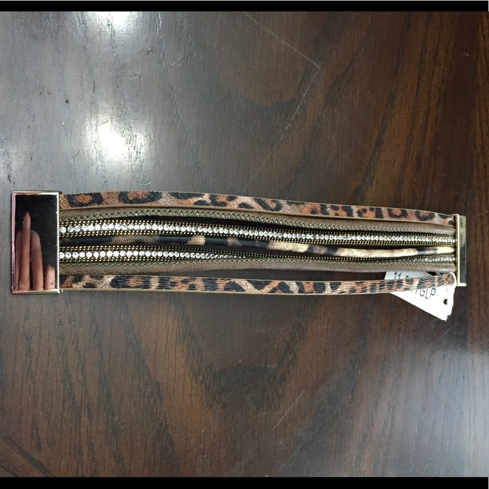 New With Tags Leopard Bracelet
